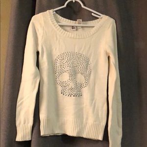 Skull sweater